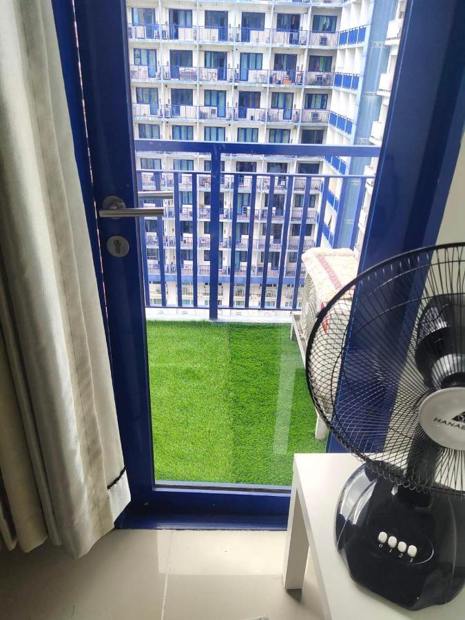 Rhm Sea Residences Condostaycation Moa,Smx Pasay Exteriör bild